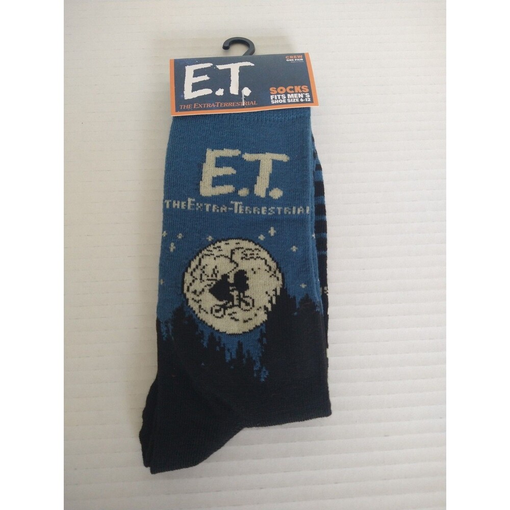 E.T. The Extra Terrestrial Crew Socks Men’s Size 6-12 Novelty Universal Studios